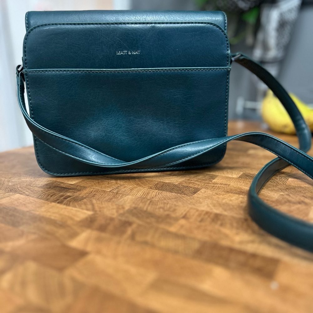 Matt & Nat Vegan Crossbody Bag